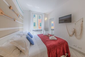 1 bedroom, iron/ironing board