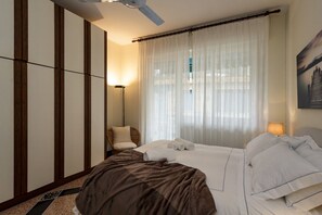 1 Schlafzimmer, Bügeleisen/Bügelbrett, Bettwäsche