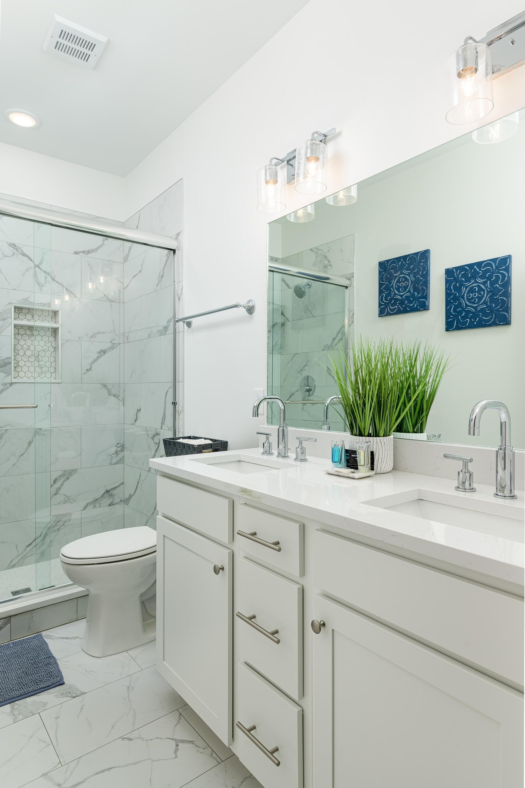 Brand New - Southside Chattanooga Luxury Getaway Views of Lookout Mountain