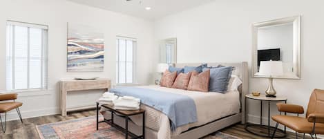 4 bedrooms, iron/ironing board, free WiFi, bed sheets