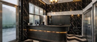 Umbrella Hotel Brooklyn