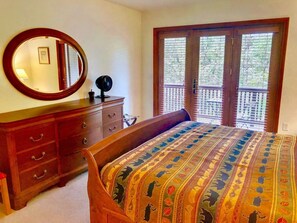 Room - Private Slope side  end unit townhome in Bretton Woods (Carroll)