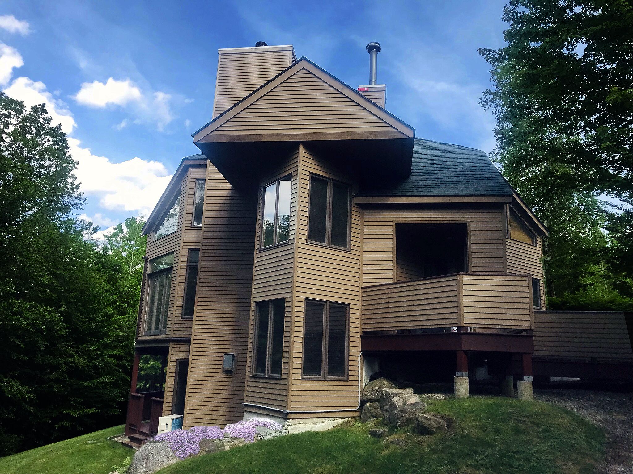 Private Slope side  end unit townhome in Bretton Woods