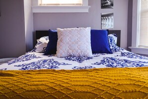 5 chambres, fer et planche à repasser, Wi-Fi gratuit, draps fournis