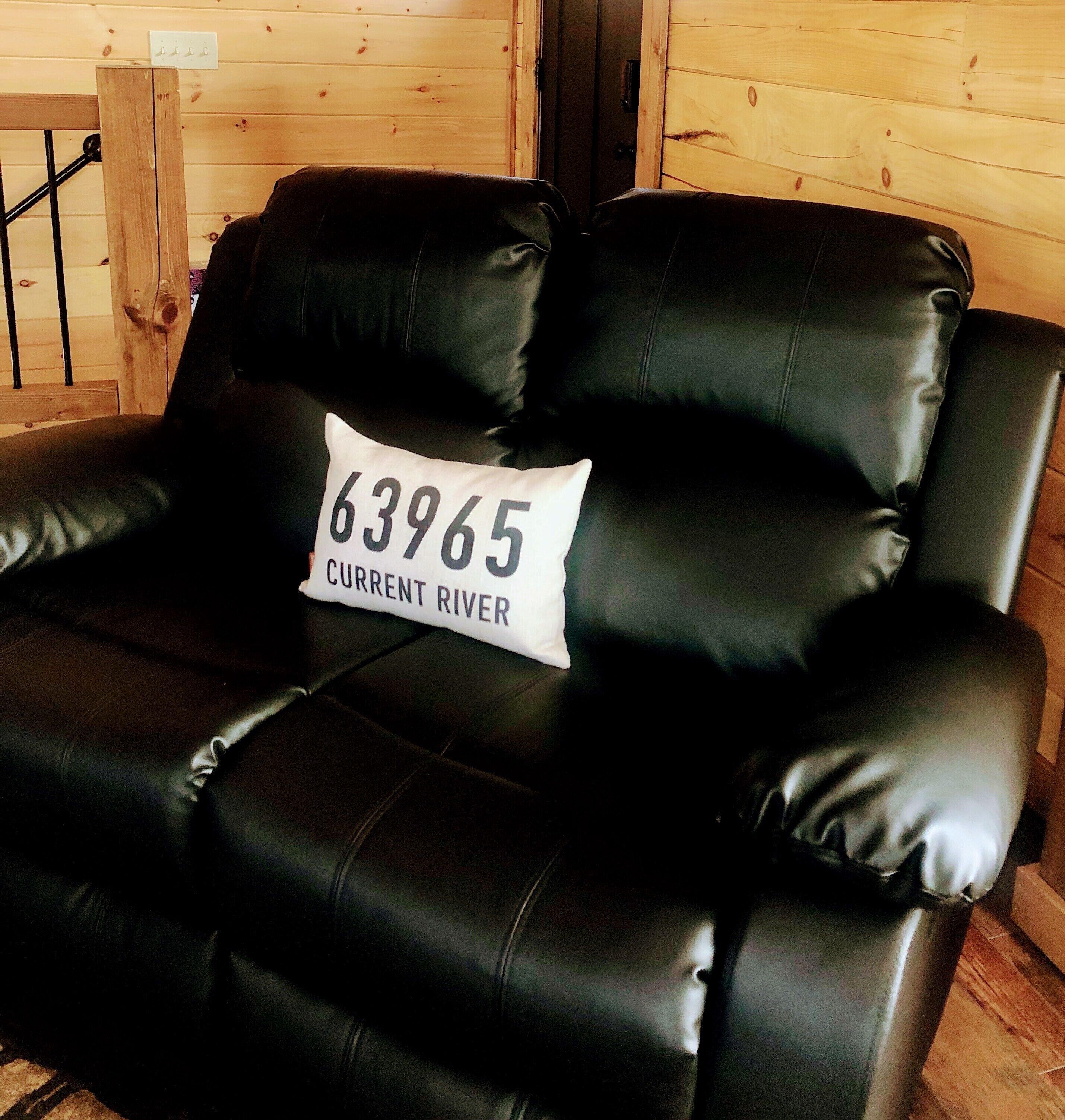 Private Elk Pointe Cabin next to Big Spring Park & Current River