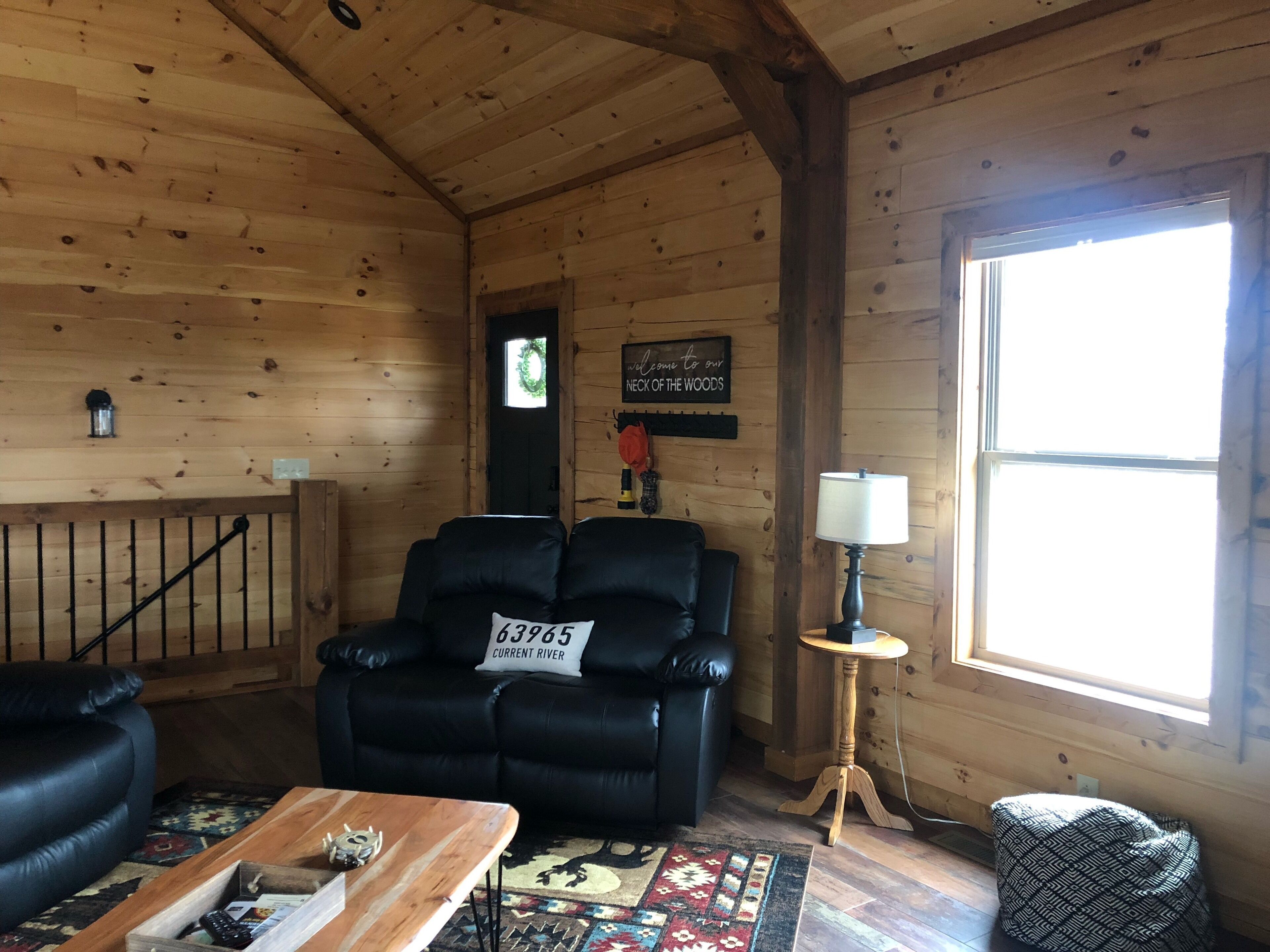 Private Elk Pointe Cabin next to Big Spring Park & Current River