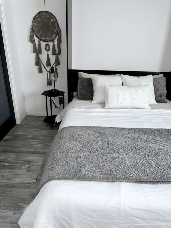 3 室のベッドルーム、WiFi (無料)