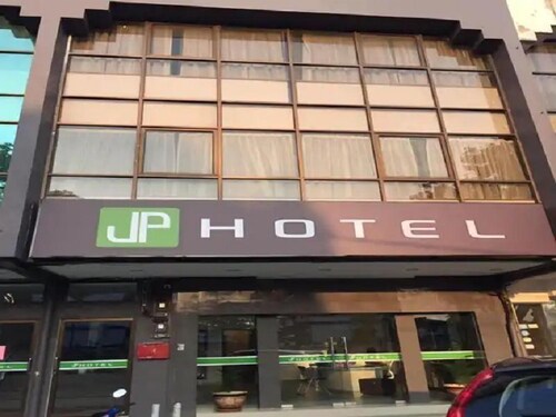 JP Hotel Jalan Stadium