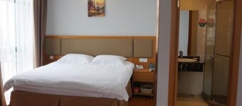 Greentree Inn Henan Xinyang Shangcheng County Huangbaishan Road Times Shopping Mall Express Hotel