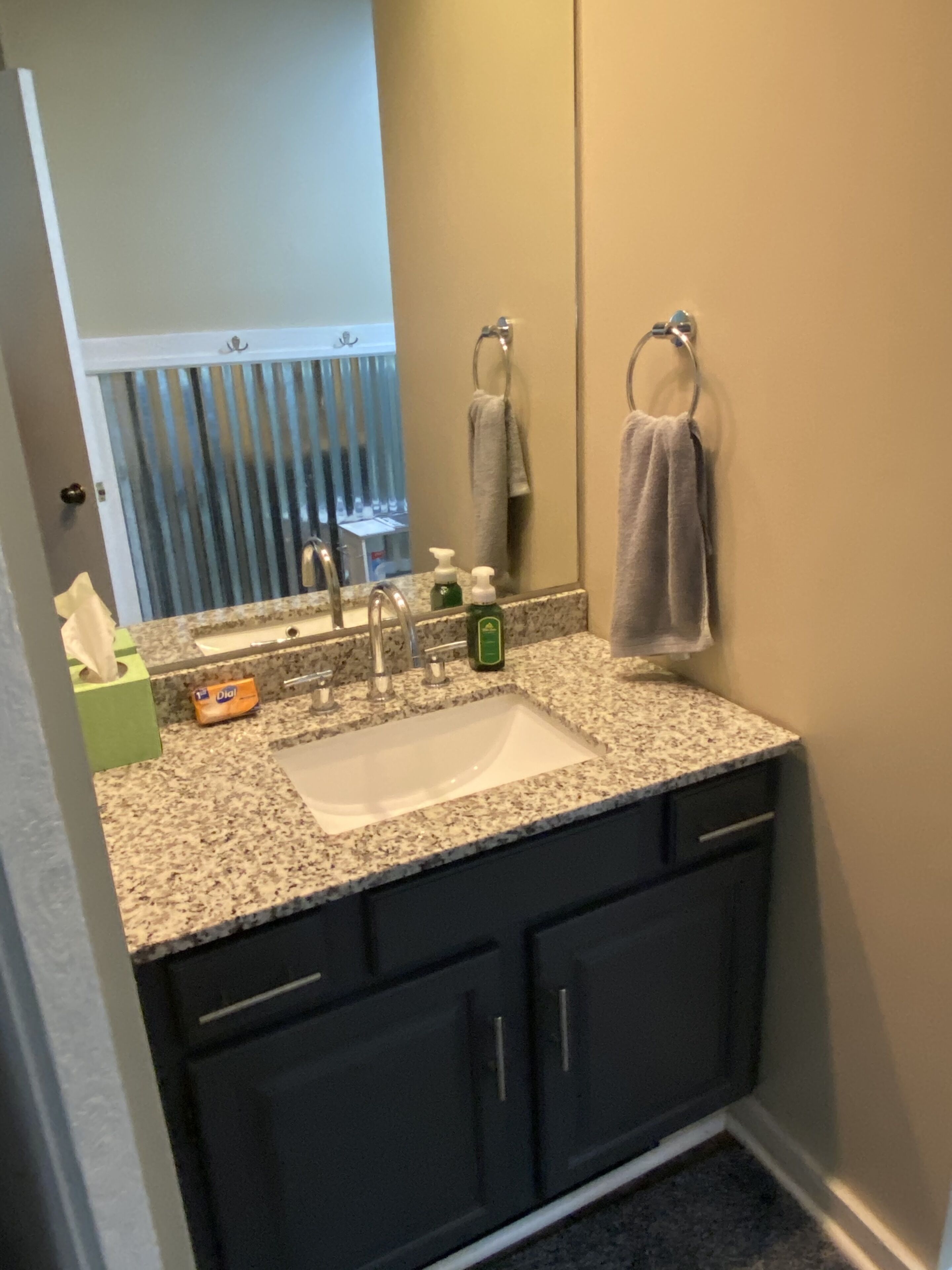 Steps away from ski, golf, and pool - Newly renovated condo