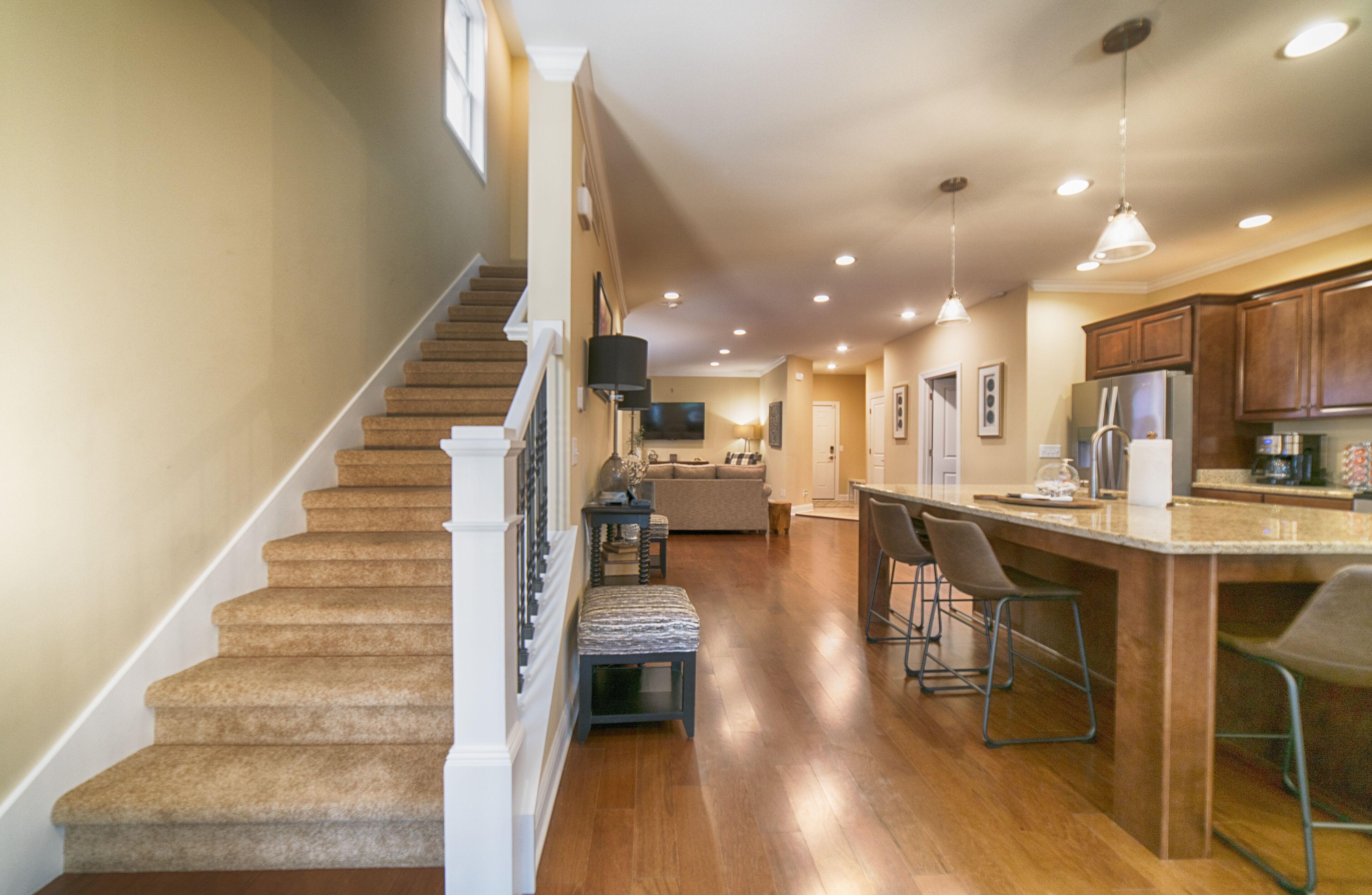 A View to a Dome -1/2  Mile Walk to Notre Dame Campus!