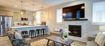 Butter Clam Cottage - Oyhut Bay Seaside Village