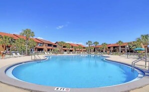 Outdoor pool, a heated pool