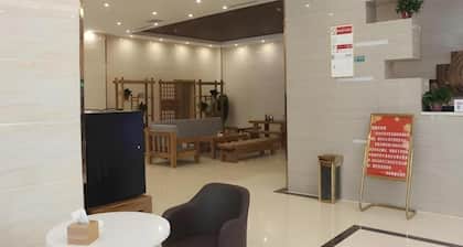 Greentree Inn Shandong Heze Caoxian Zhuangzhai Town Oriental Times City Business Hotel