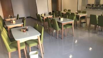 تناول الطعام