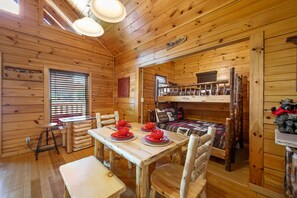 2 bedrooms, iron/ironing board, travel crib, free WiFi - 84° Private Indoor Heated POOL, Arcade, Views, Sauna, Hot Tub, 300MB WIFI (Sevierville)