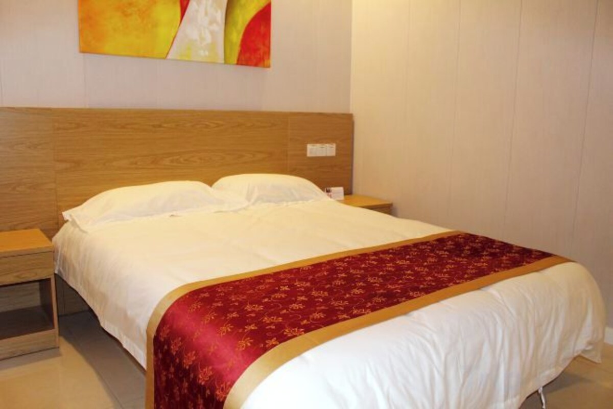 Fashionable Double Room