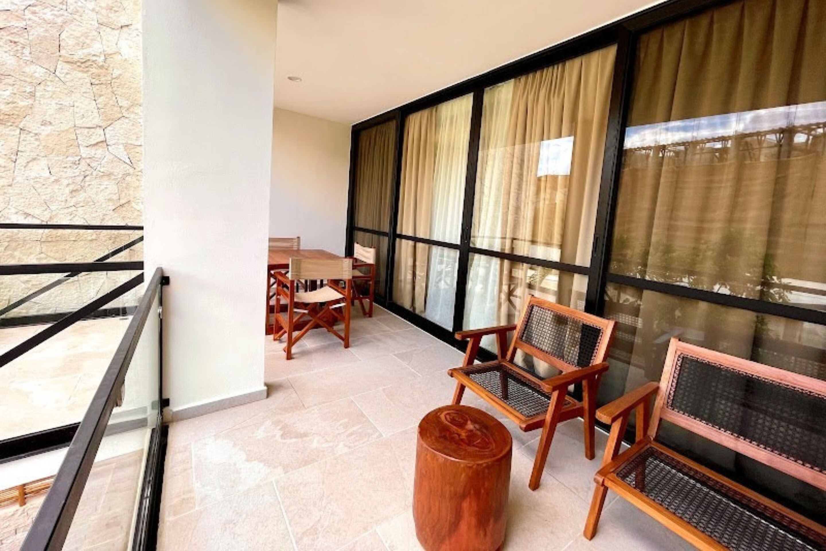 deluxe studio with large balcony | terrace/patio