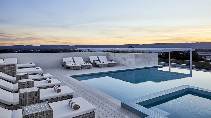 Astina Suites