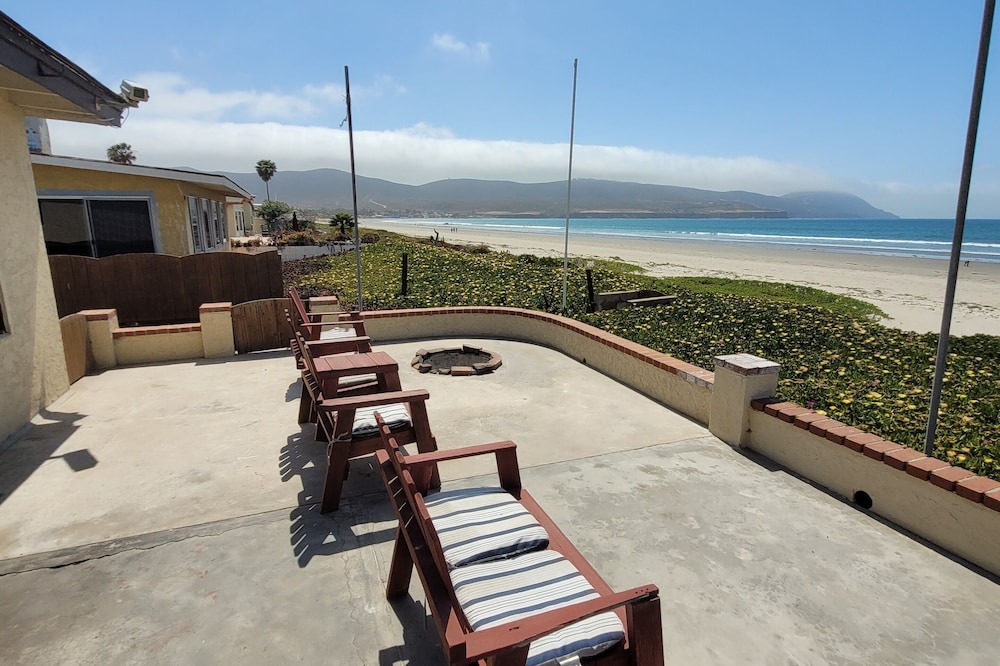 CASA MARBELLA 2BR/1BA Private Beach-Front Home