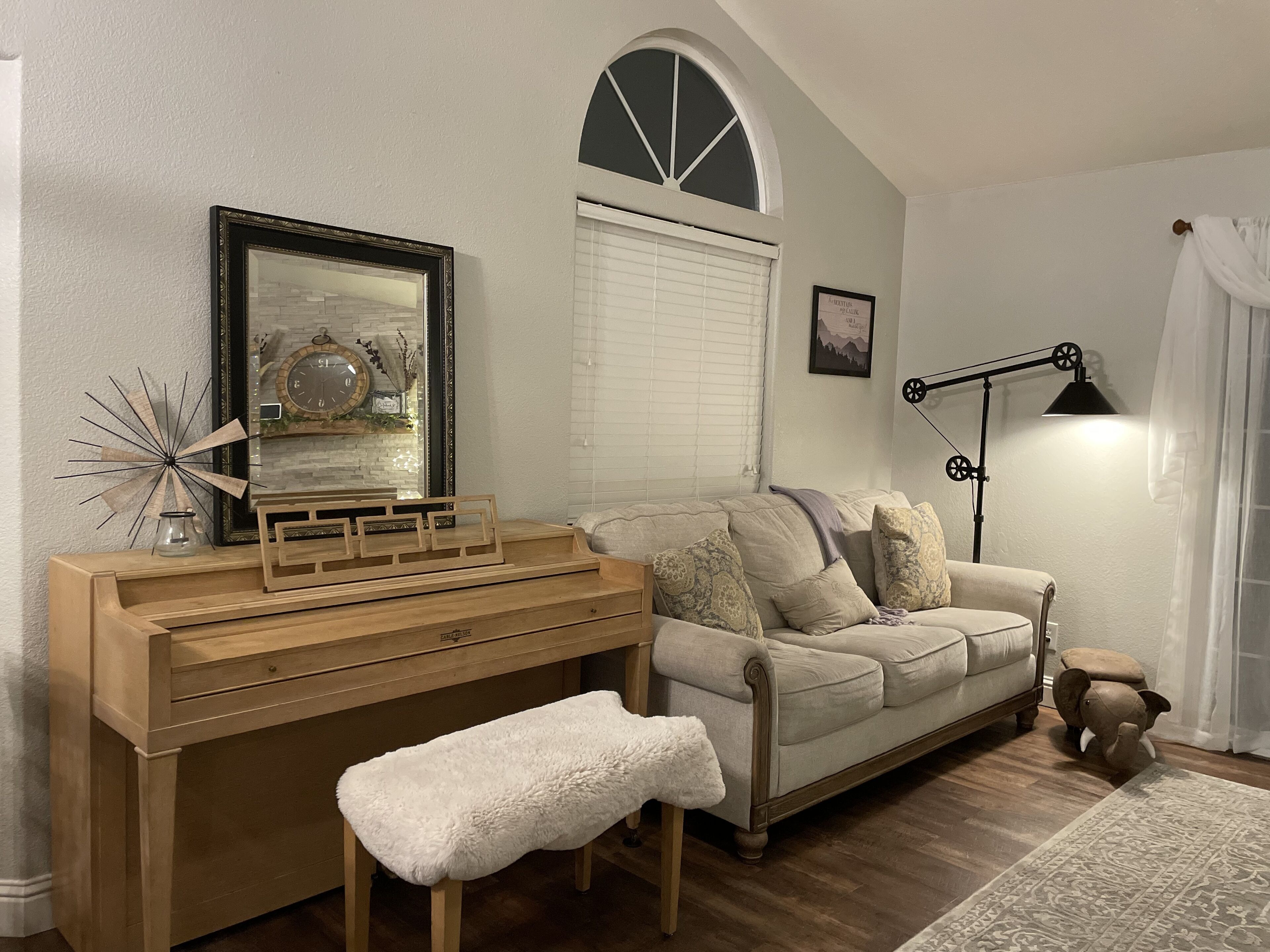 Eden Retreat - Rest & Relax with a soothing spa! 3King, 1Queen & 1 Airbeds