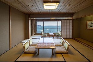 In-room safe - Hotel Urashima (Nachikatsuura)