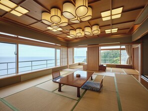 Habitación tradicional, no fumadores (Sanjokan Executive Suite) | Caja fuerte