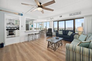 电视、DVD 播放器、乒乓球