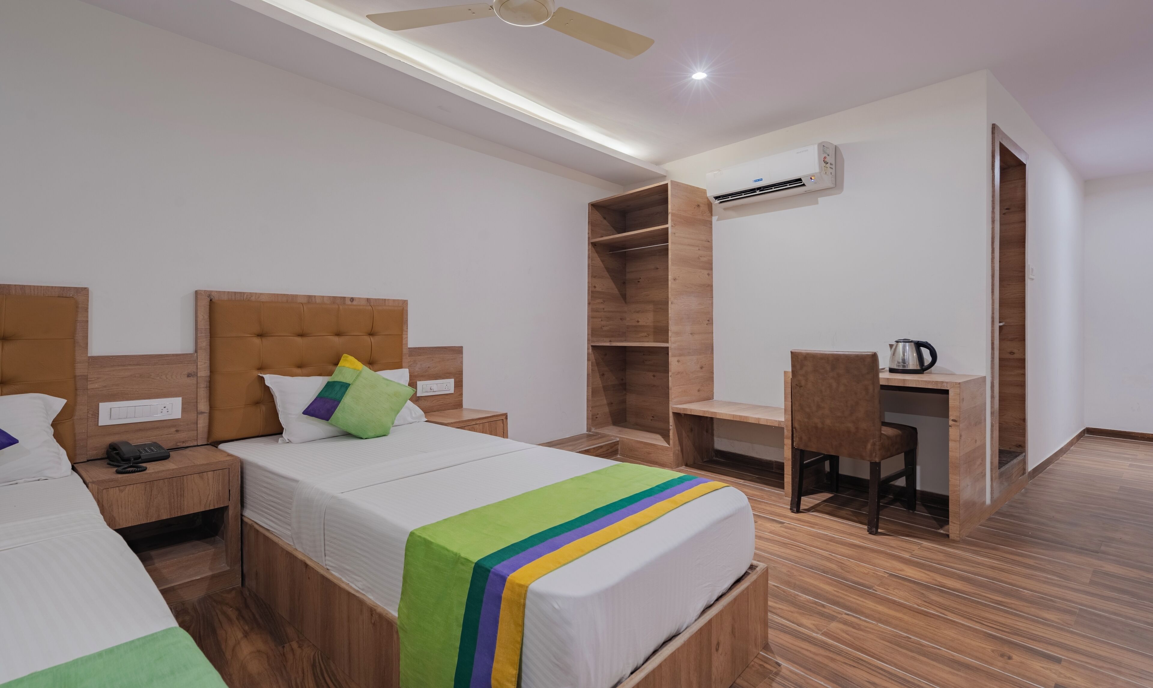 Foto - Treebo Seven Olives