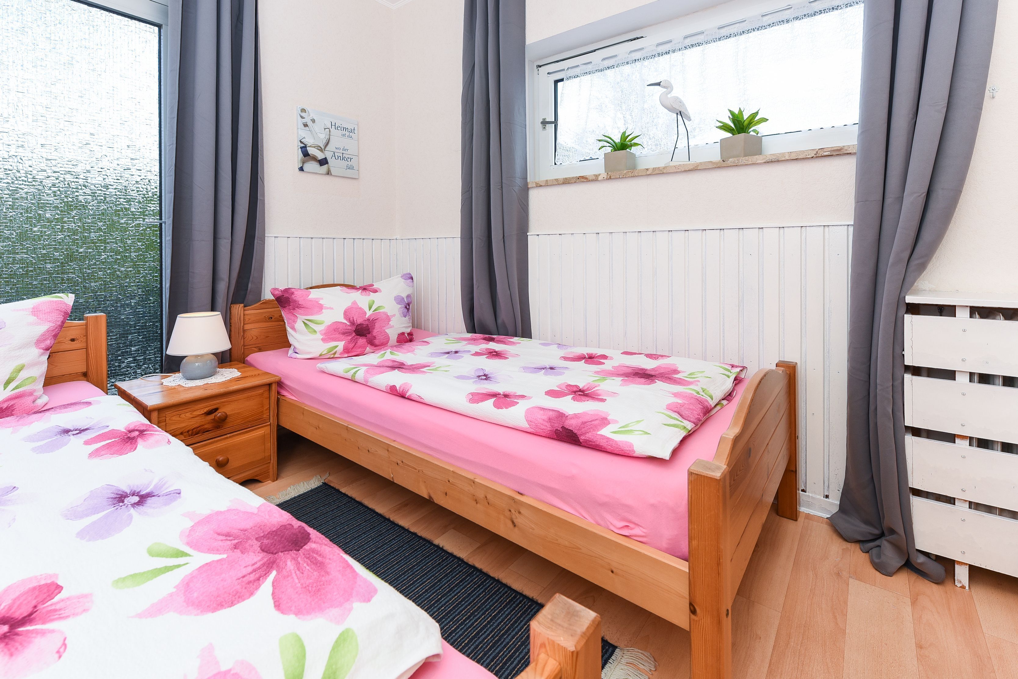 2 bedrooms, WiFi, bed sheets