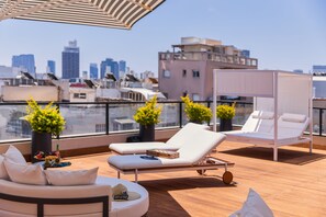 Rooftop terrace - Debrah Brown (Tel Aviv)