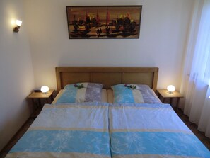 2 dormitorios, Internet, ropa de cama