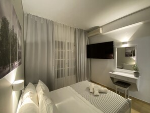 Studio | Bureau, chambres insonorisées, Wi-Fi gratuit, draps fournis