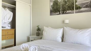 ๋ฒ ์ด์ง ์คํ๋์ค | 2 ๊ฐ์ ์นจ์ค, ์ฑ
์, ๋ฐฉ์ ์ค๋น, ๋ฌด๋ฃ WiFi