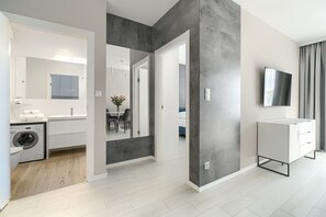 Televisi LED 50-inci dengan saluran TV kabel dan TV