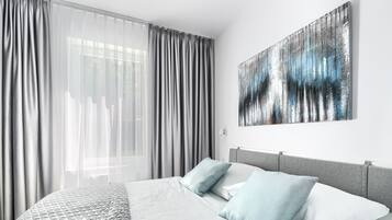 Apartment, 1 Bedroom (3) | 1 bedroom, individually decorated, individually furnished