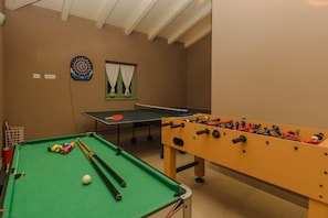 Spielezimmer