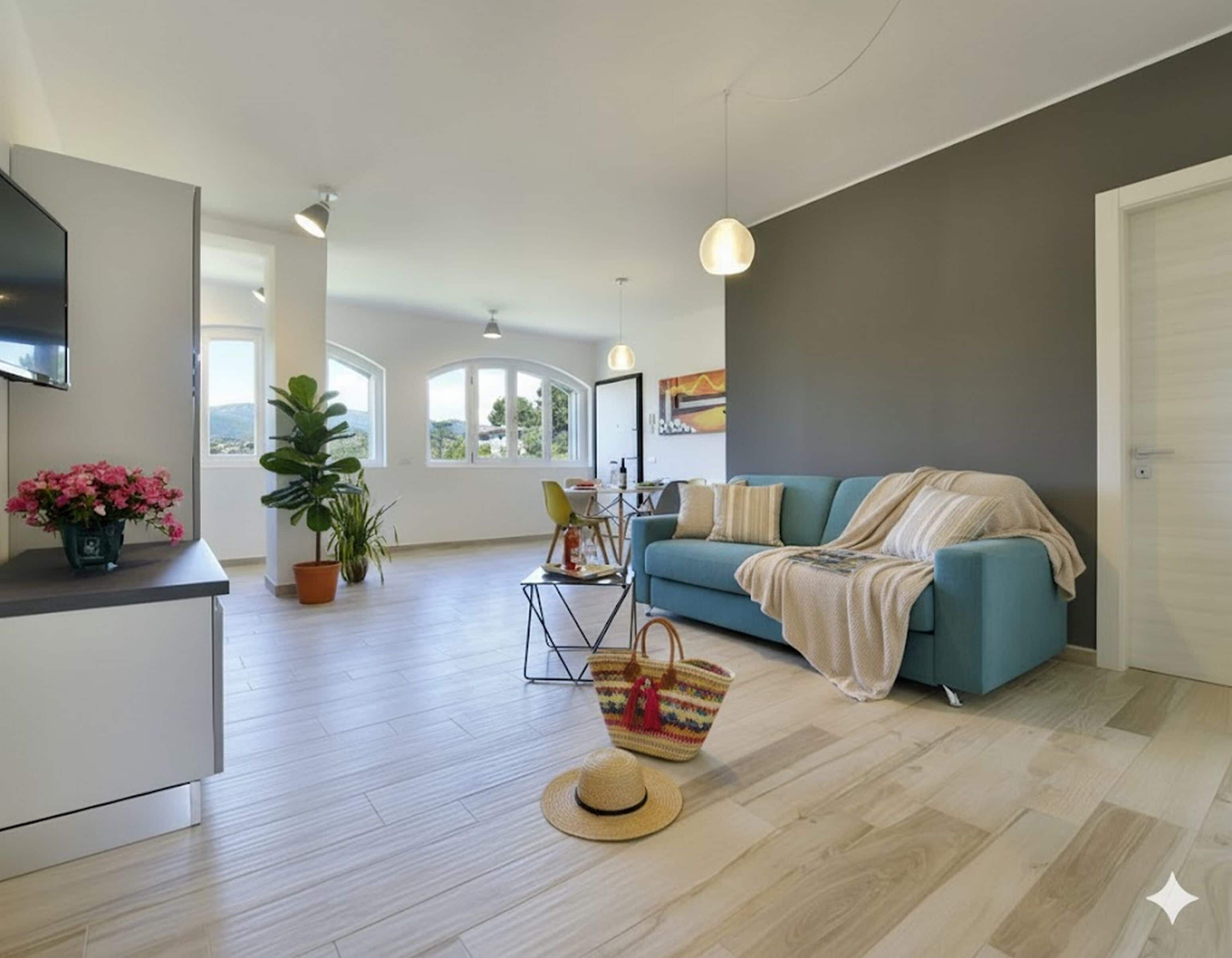 Leilighet, 2 soverom, hageområde | Oppholdsområde | Flatskjerm-TV