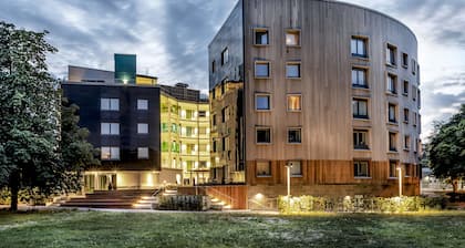 Sky Hotel Apartments Valla Berså