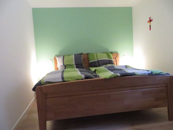 2 bedrooms, free WiFi, bed sheets