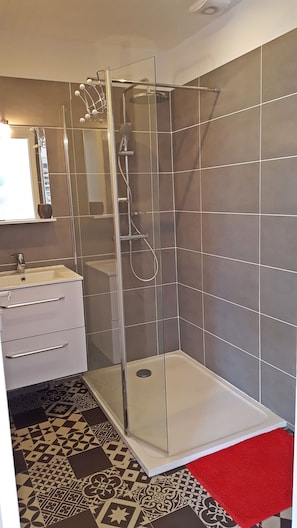 Dusche, Haartrockner