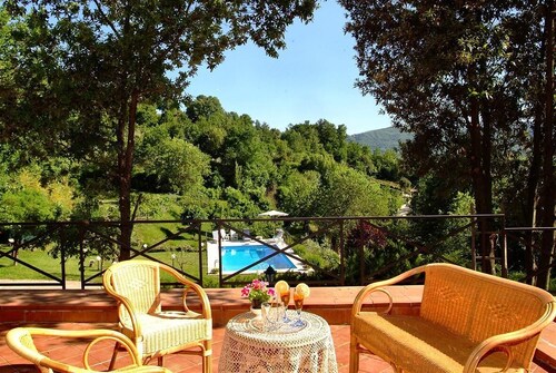 Villa in Pietra con Piscina Privata