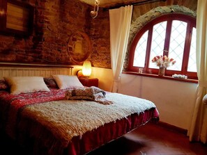 5 bedrooms, iron/ironing board, free WiFi, bed sheets - Villa in Pietra con Piscina Privata (Gerano)