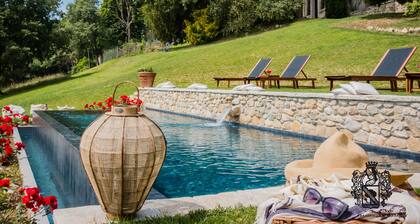 Gold Suite con Vasca da Bagno in Camera Nelle Colline del Prosecco