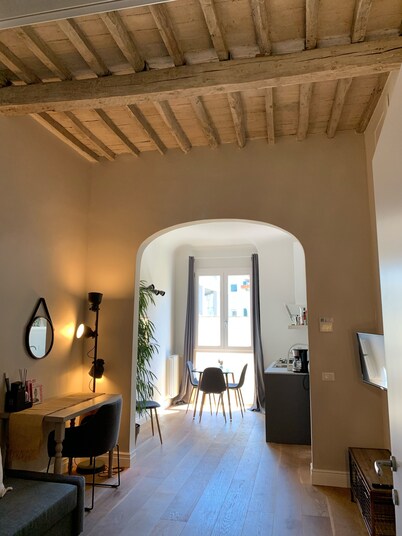 Giulia, Charmante Altbauwohnung im Herzen von Florenz