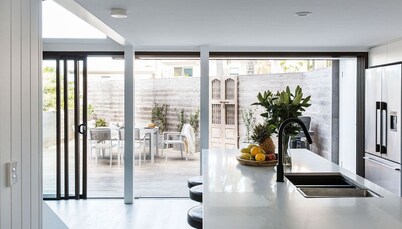 BEACH & CAFES - FIREPLACE - AIR CON - PETS