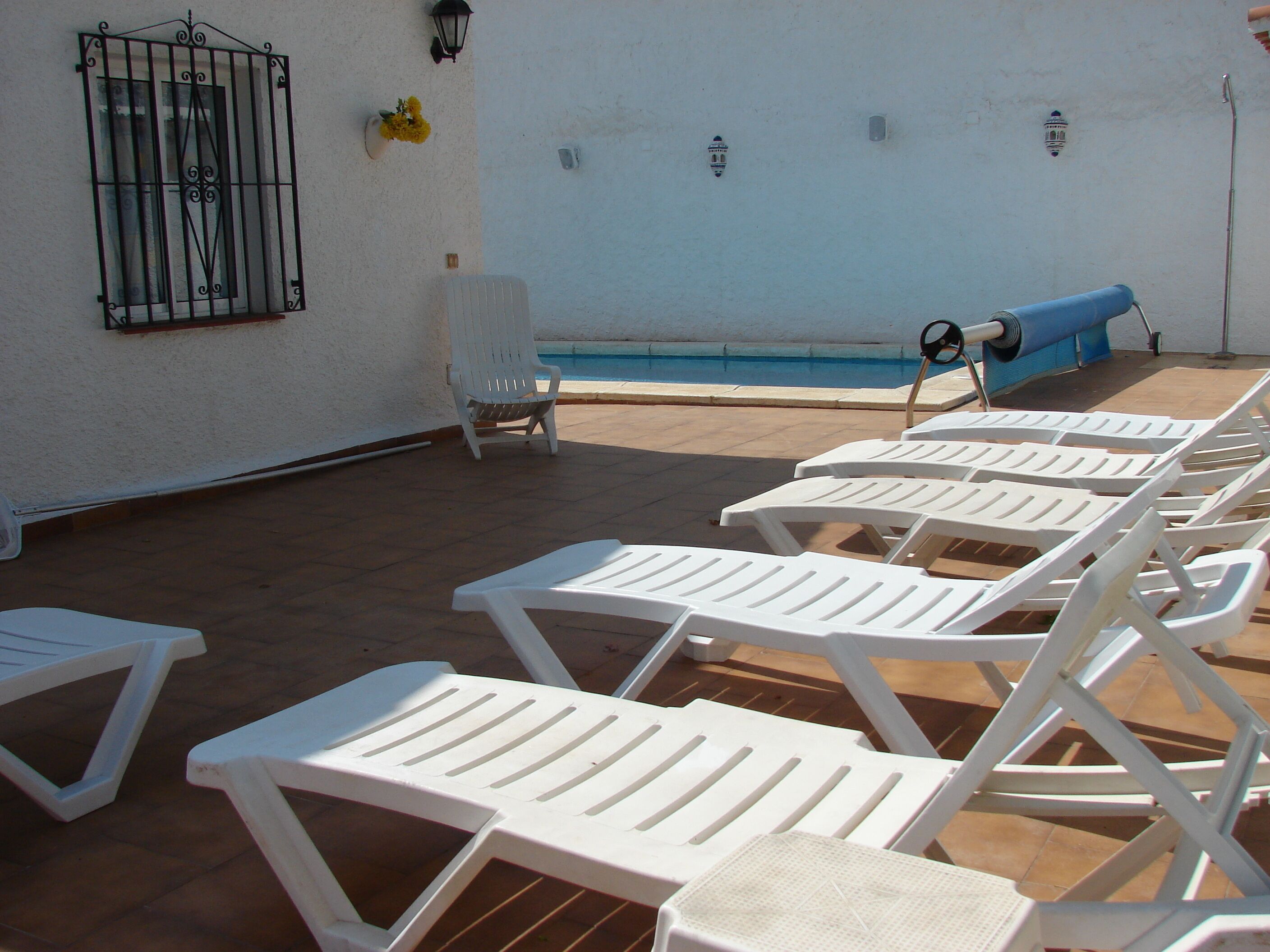 Ulkouima-allas, lämmitetty uima-allas