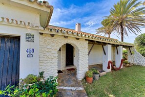 Exterior - 1100 - BEACH FRONT VILLA (Marbella)