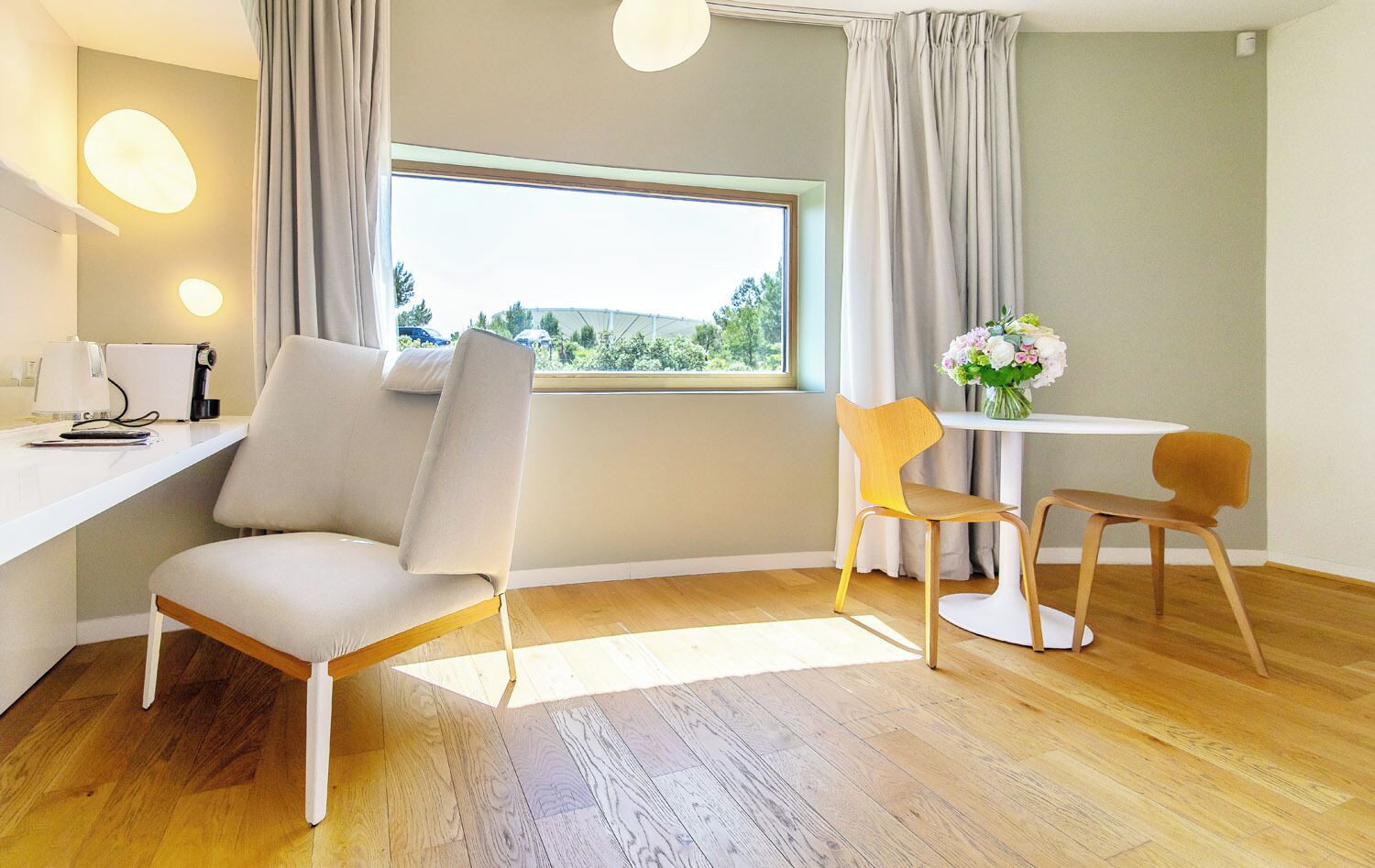 junior studio, terrace | living area | 32-inch lcd tv with digital channels