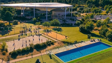 Alberca al aire libre por temporada